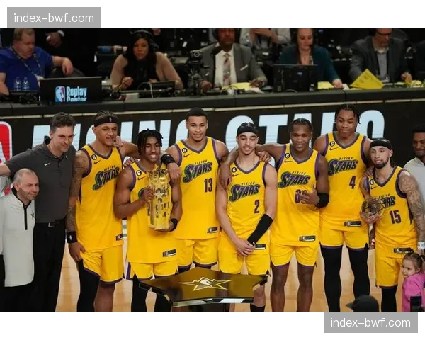 全明星周末球迷互动：快节奏比赛风格受年轻观众青睐