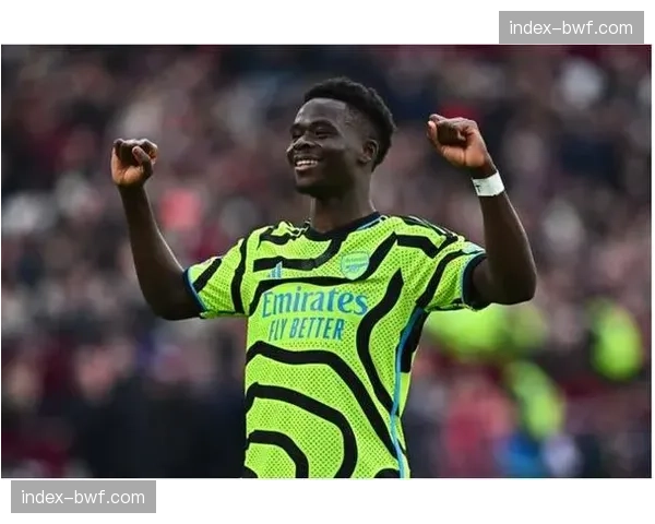 传闻：拜仁慕尼黑有意今夏引进阿森纳边锋萨卡